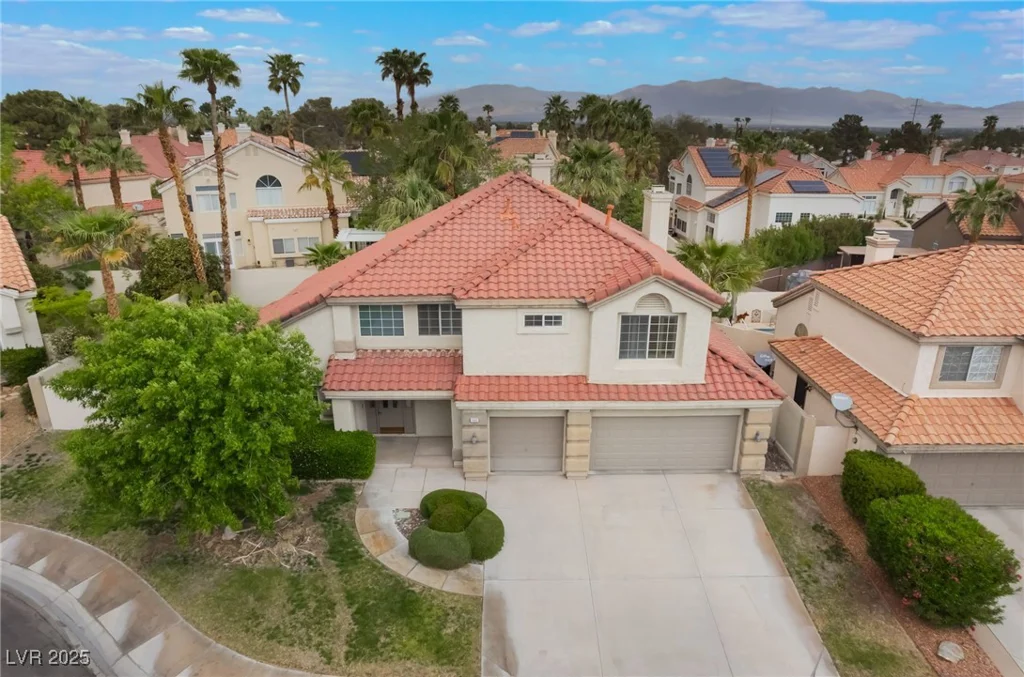 7632 Spruce Run, Las Vegas, NV 89128