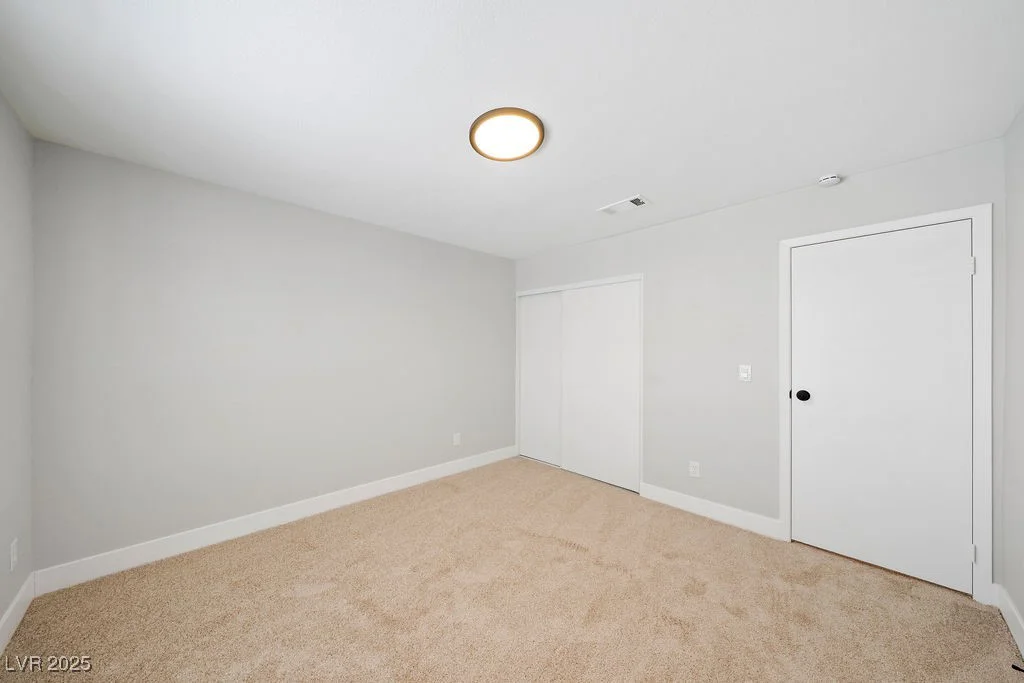 5060 Jeffreys, Las Vegas, NV 89119