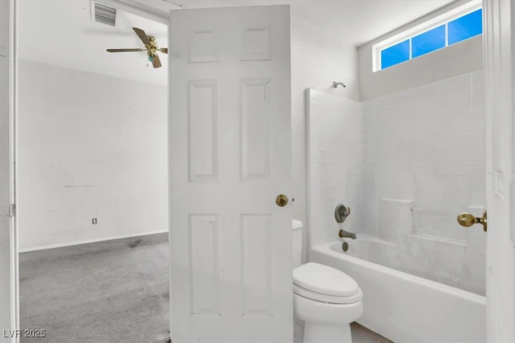 1001 Padre Island, Las Vegas, NV 89128