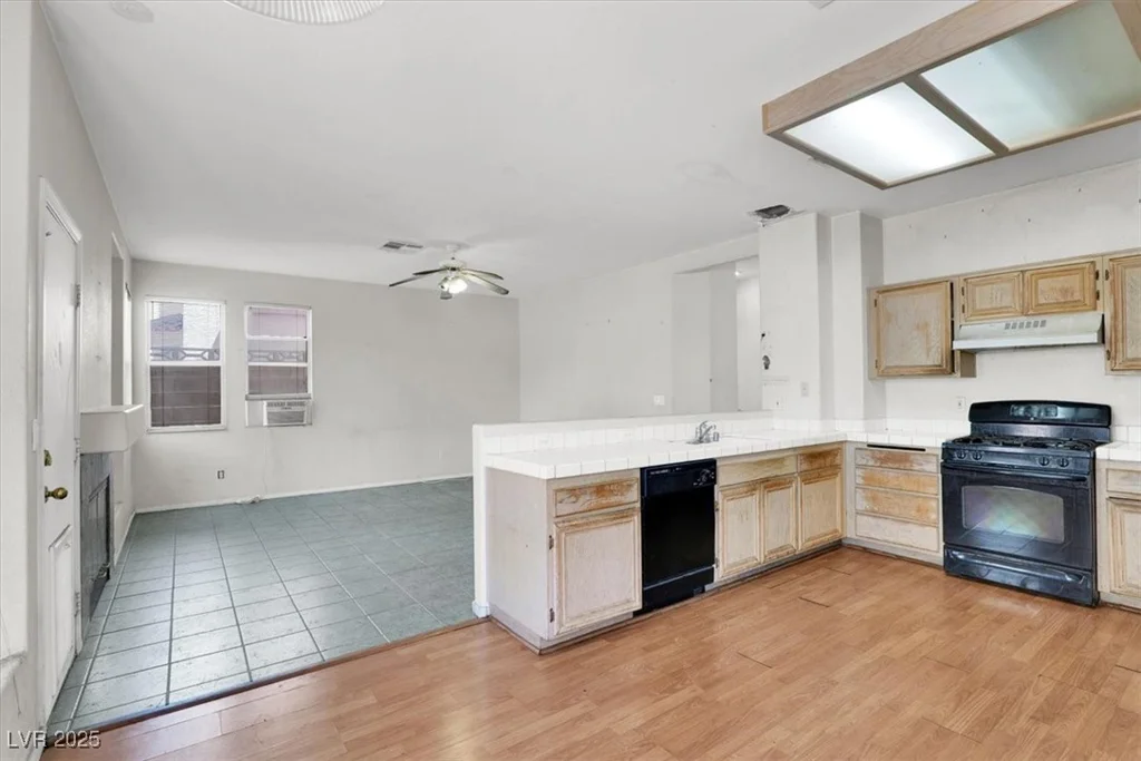 1001 Padre Island, Las Vegas, NV 89128