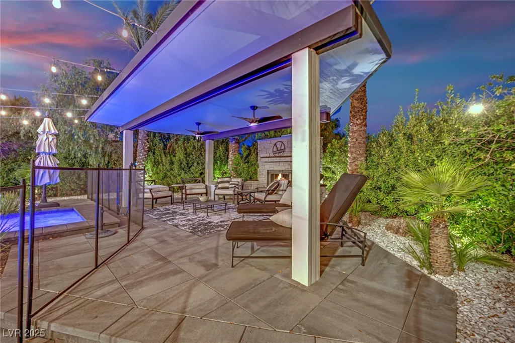 2208 Point Rock, Las Vegas, NV 89134