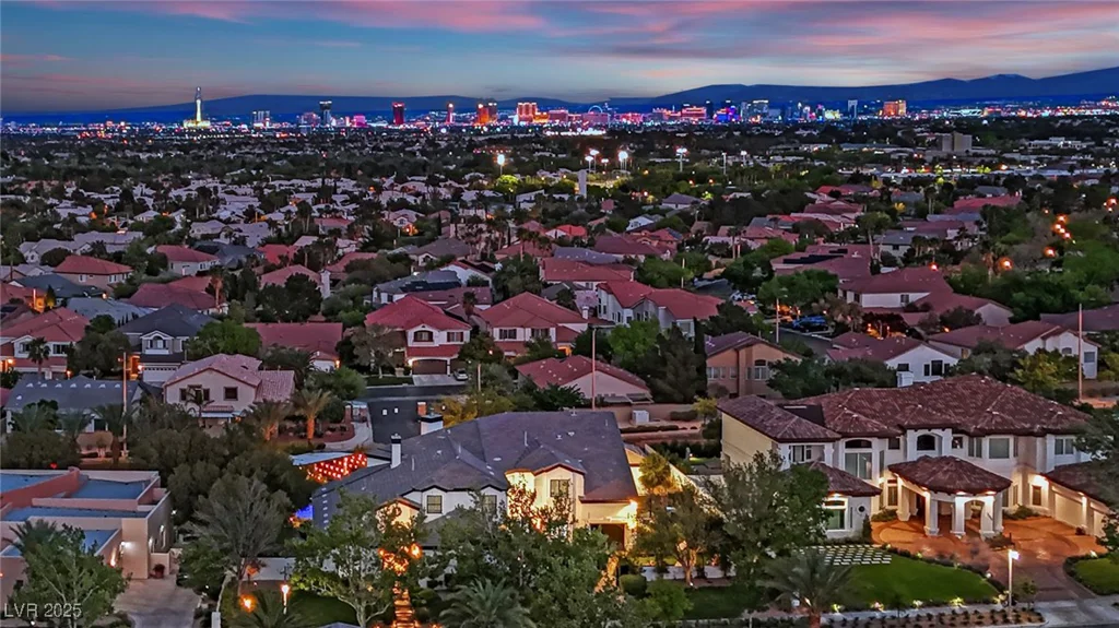 2208 Point Rock, Las Vegas, NV 89134