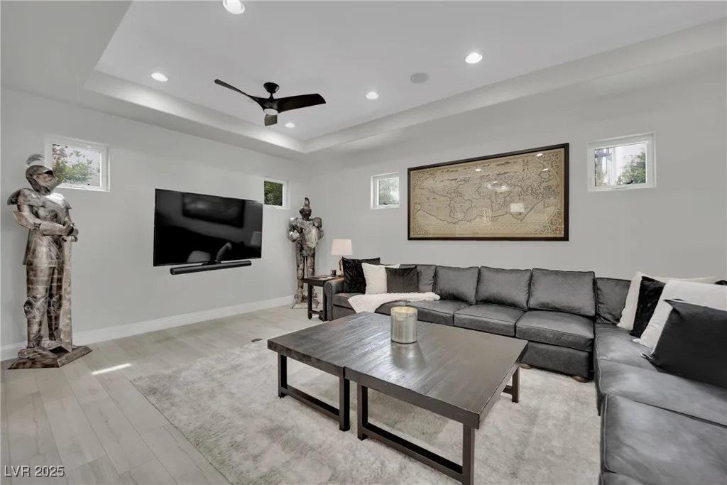 2208 Point Rock, Las Vegas, NV 89134
