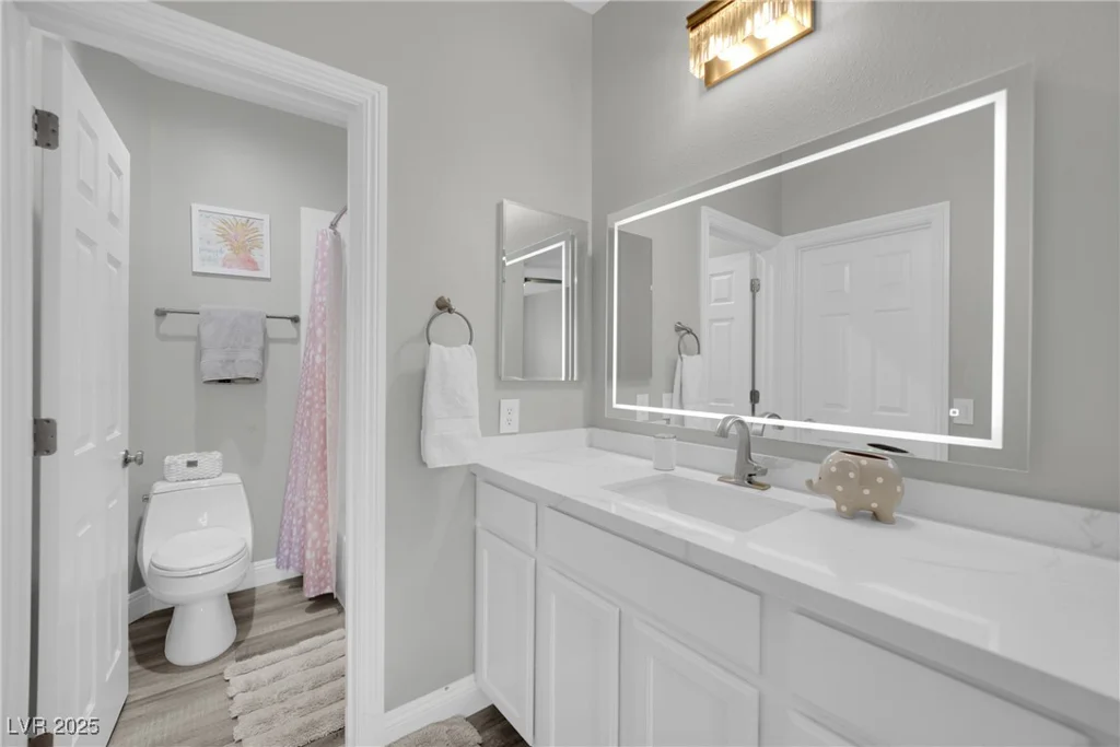 2208 Point Rock, Las Vegas, NV 89134