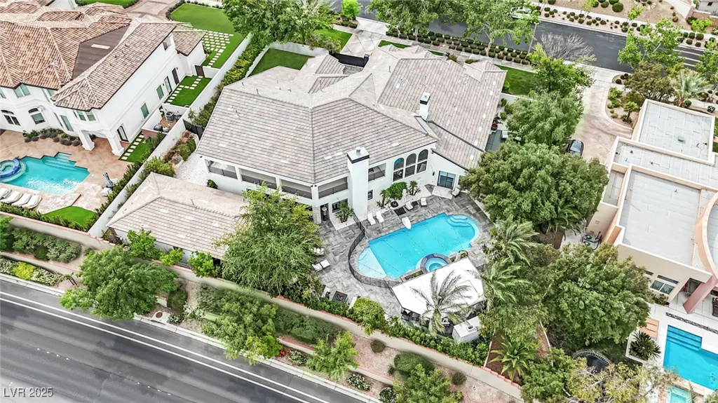 2208 Point Rock, Las Vegas, NV 89134