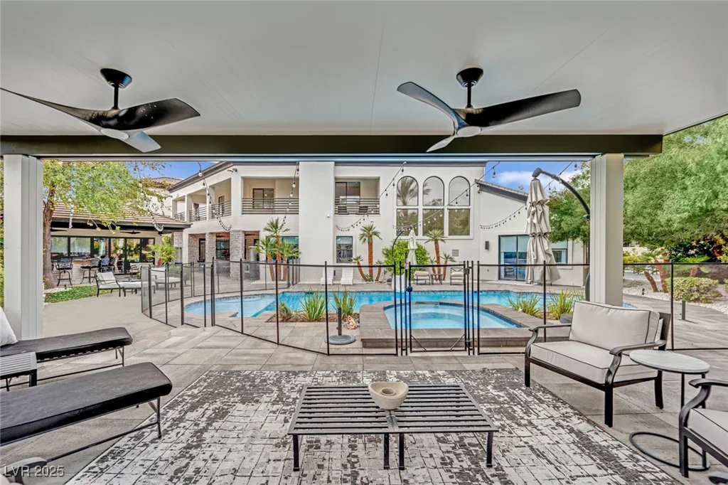 2208 Point Rock, Las Vegas, NV 89134