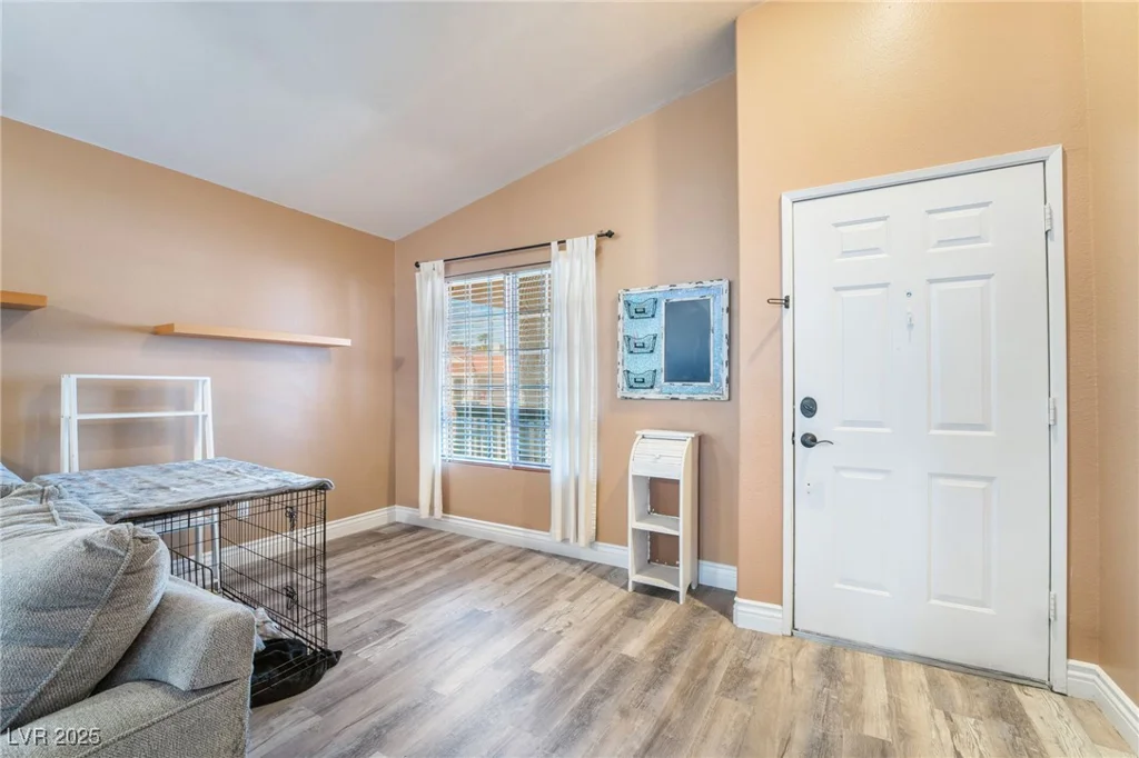 5532 Sentinel Bridge, Las Vegas, NV 89130