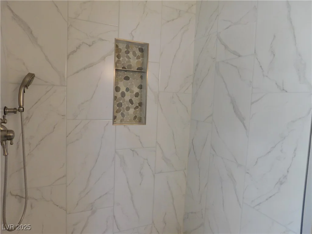 8640 Portofino, Las Vegas, NV 89117