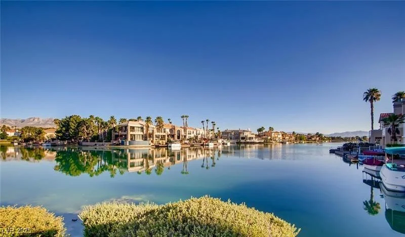 8640 Portofino, Las Vegas, NV 89117
