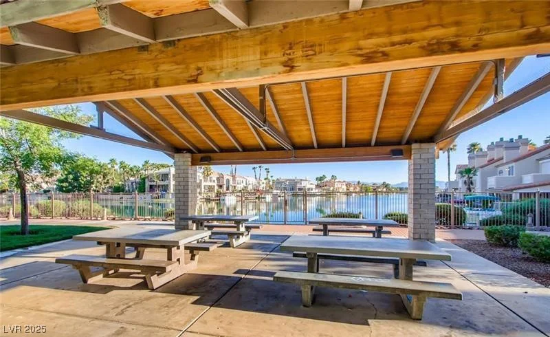 8640 Portofino, Las Vegas, NV 89117