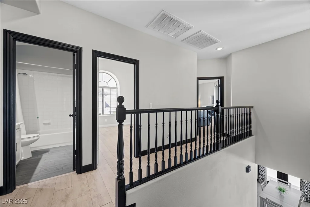 10342 Cherry Brook, Las Vegas, NV 89183