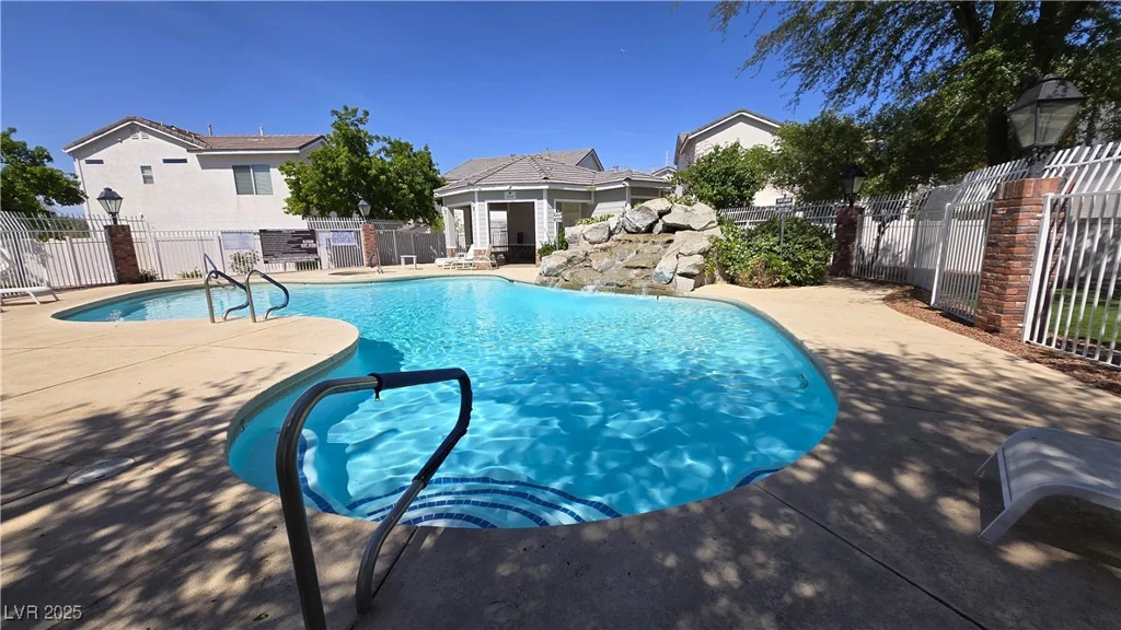 10342 Cherry Brook, Las Vegas, NV 89183