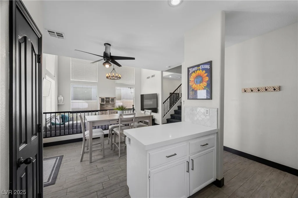 10342 Cherry Brook, Las Vegas, NV 89183