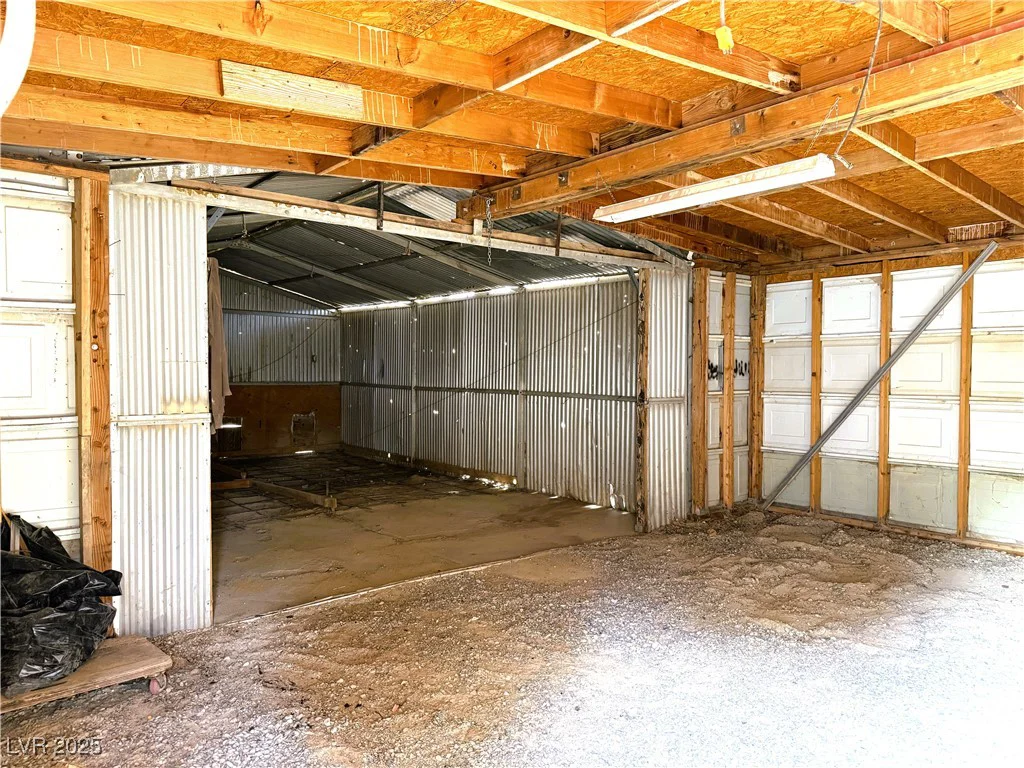 1260 White, Pahrump, NV 89060