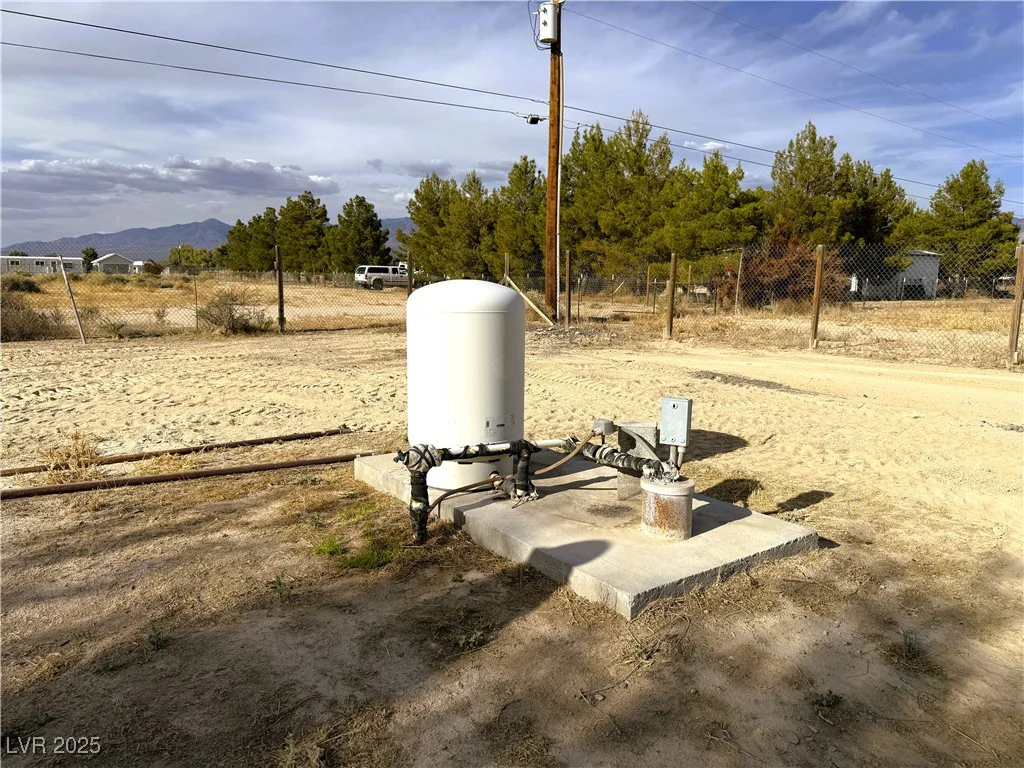 1260 White, Pahrump, NV 89060