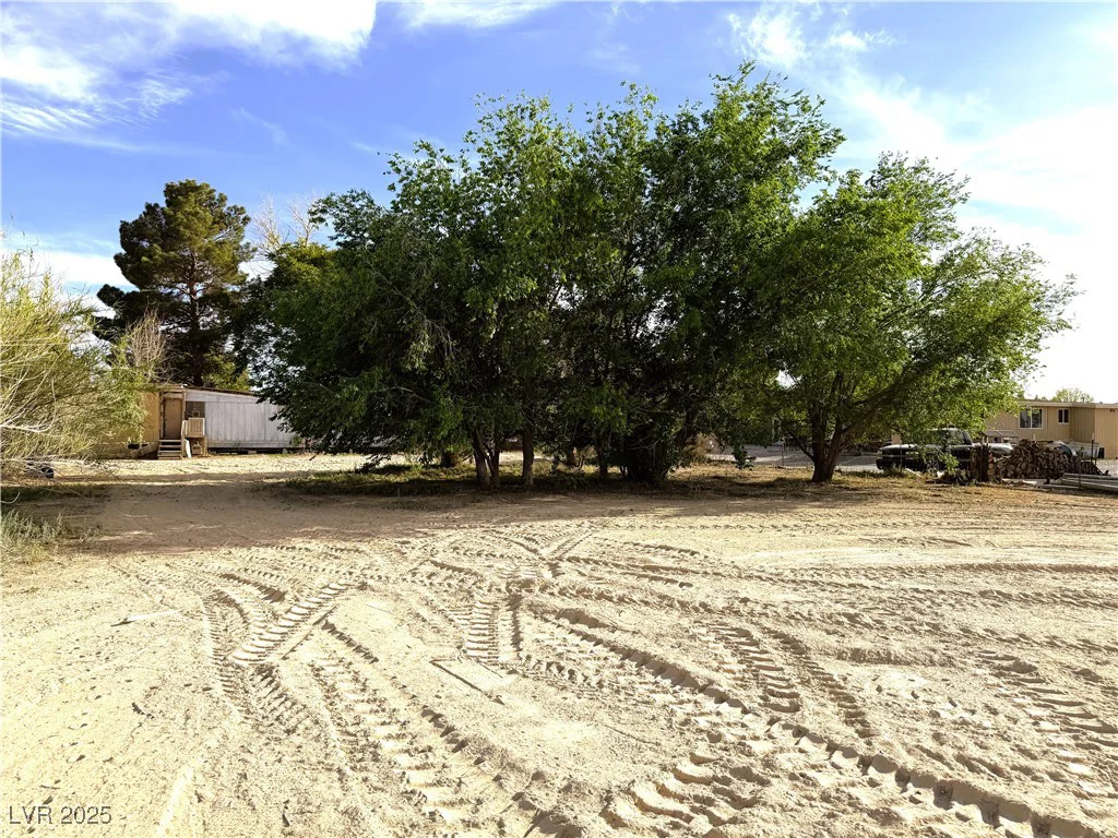 1260 White, Pahrump, NV 89060