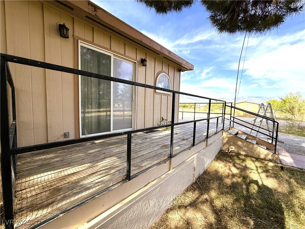 1260 White, Pahrump, NV 89060