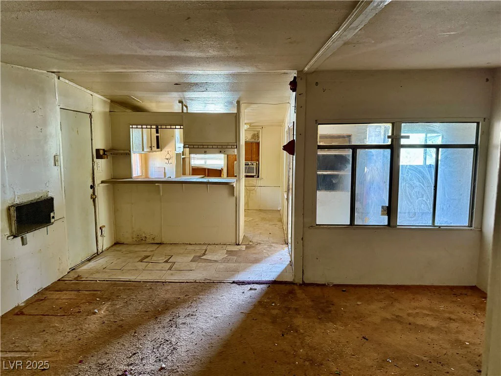 1260 White, Pahrump, NV 89060