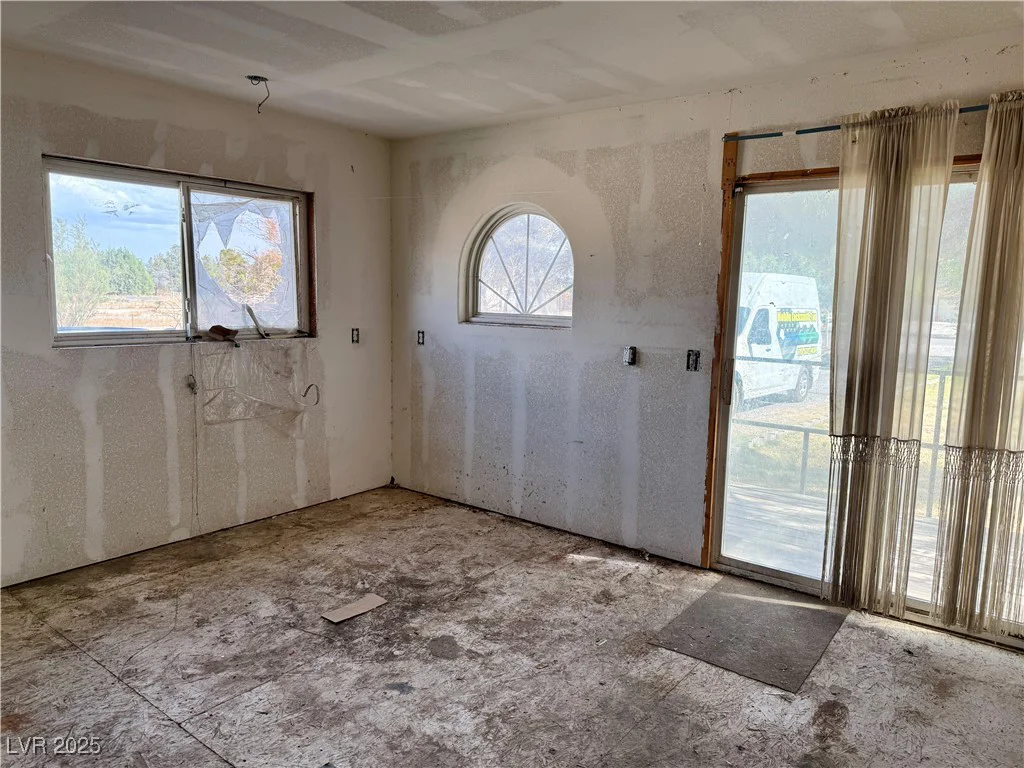 1260 White, Pahrump, NV 89060