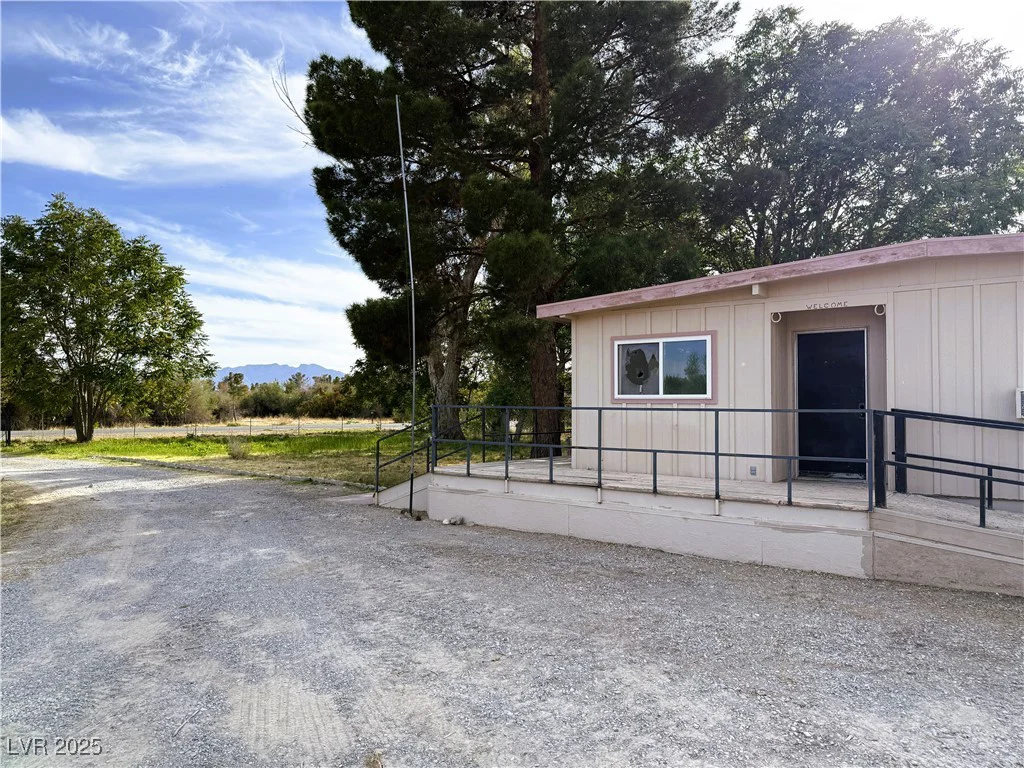 1260 White, Pahrump, NV 89060