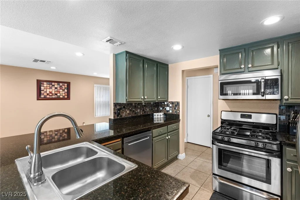 94 Fantasia, Henderson, NV 89074
