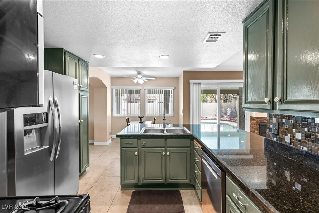 94 Fantasia, Henderson, NV 89074