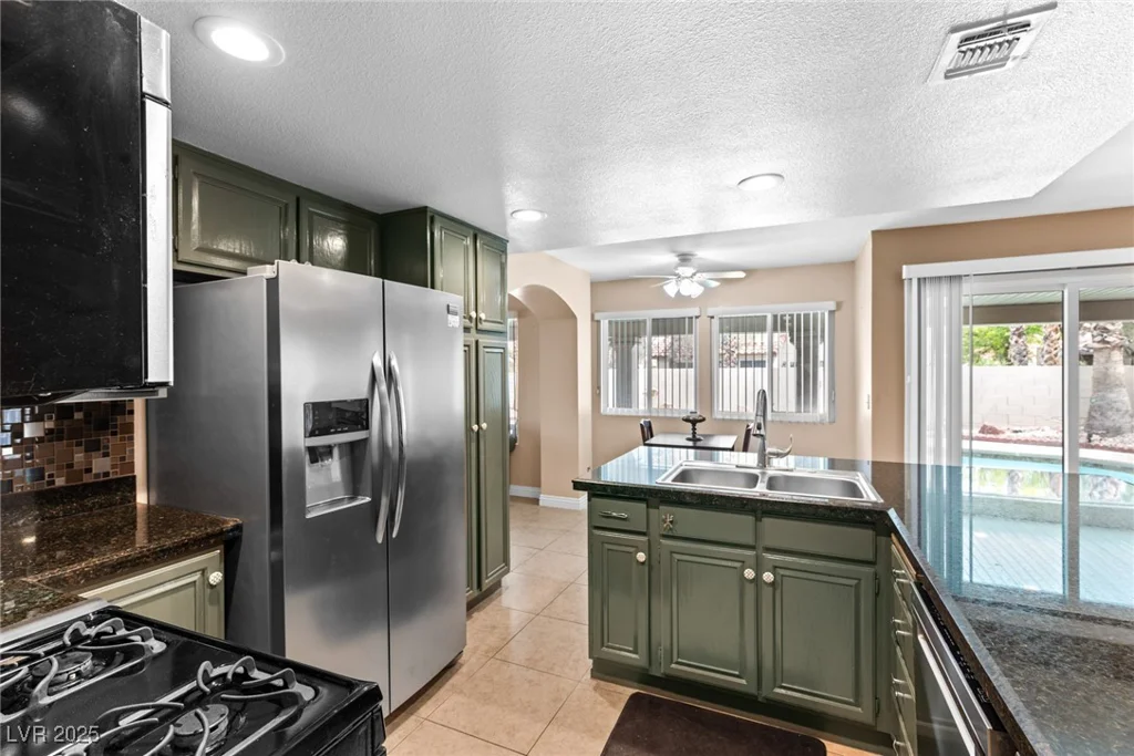 94 Fantasia, Henderson, NV 89074
