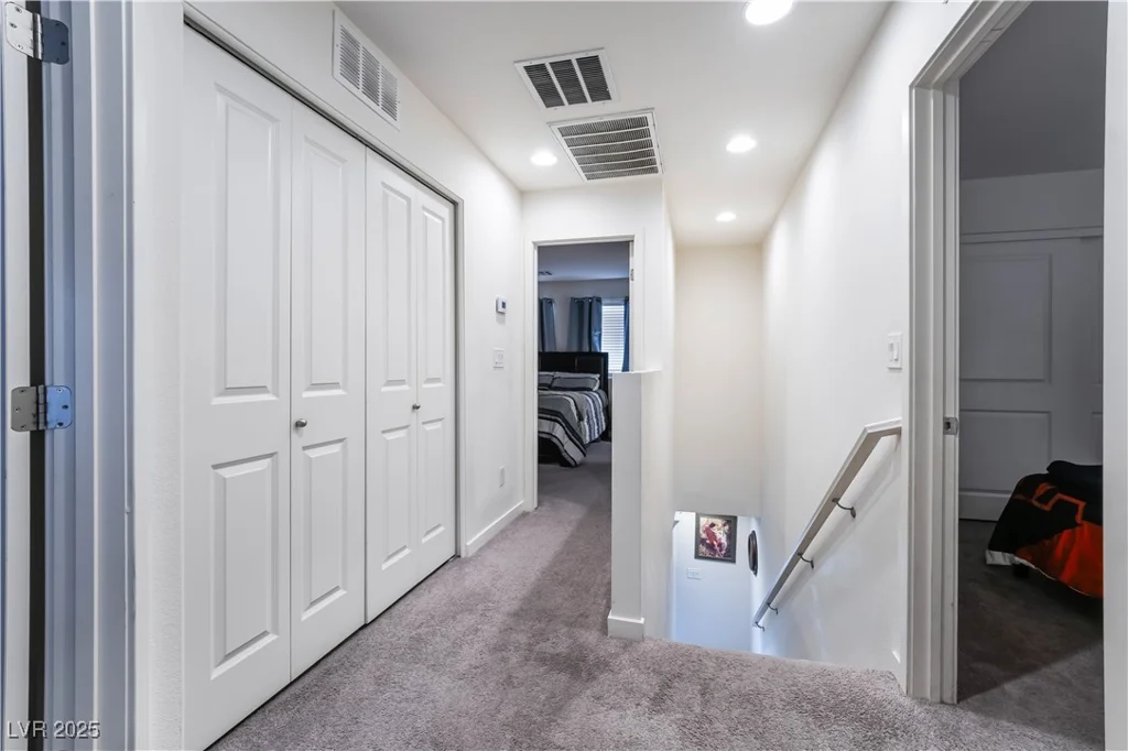 1883 Via Del Prado, Las Vegas, NV 89115