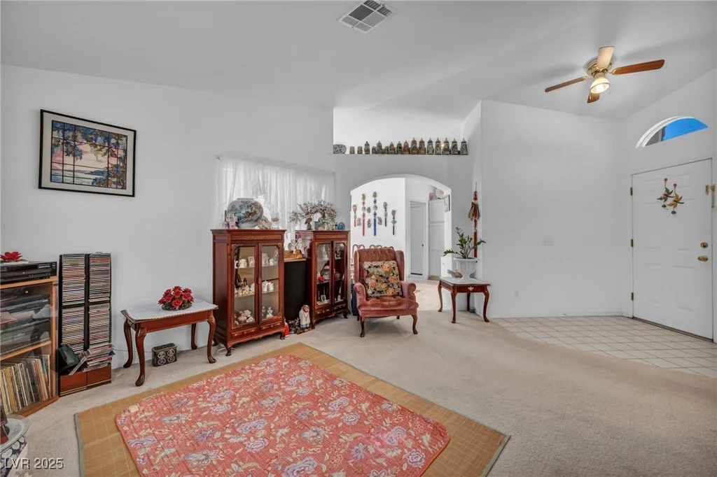 520 Stonehurst, North Las Vegas, NV 89031