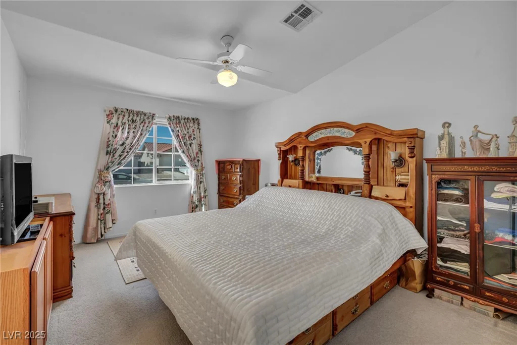 520 Stonehurst, North Las Vegas, NV 89031