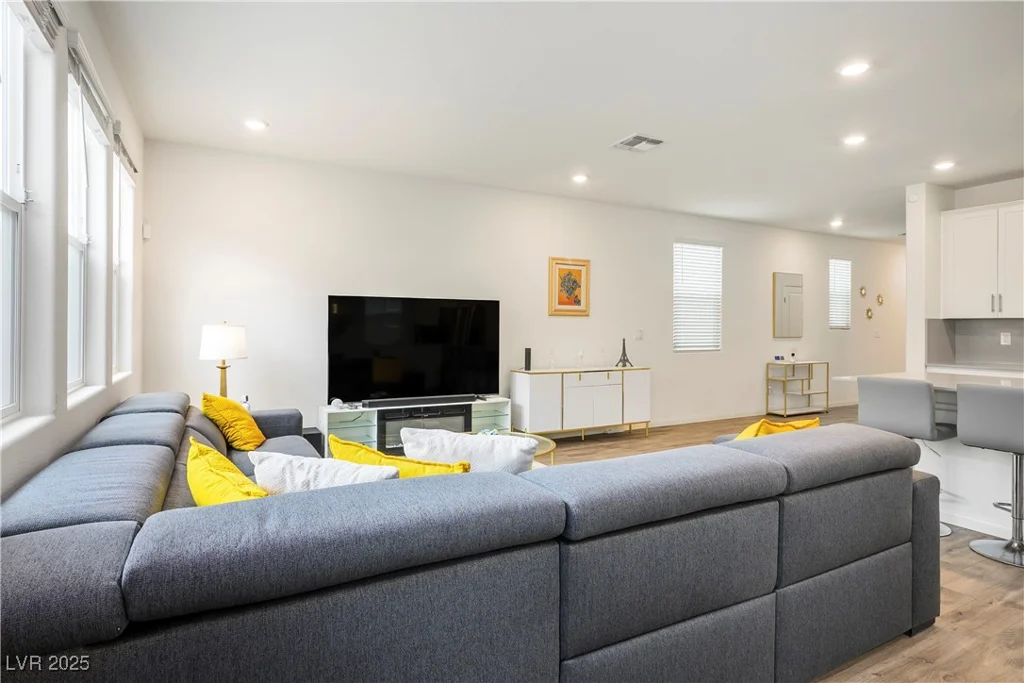 4698 Lucky Jade, Las Vegas, NV 89141