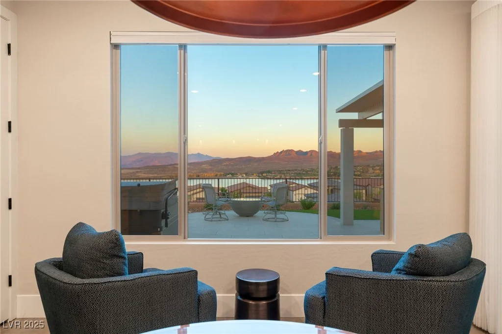46 Lake Bluff, Henderson, NV 89011