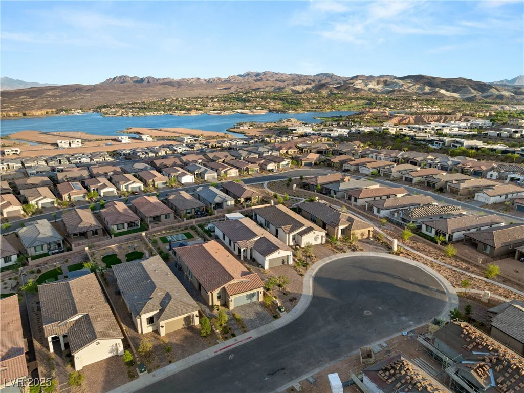 46 Lake Bluff, Henderson, NV 89011