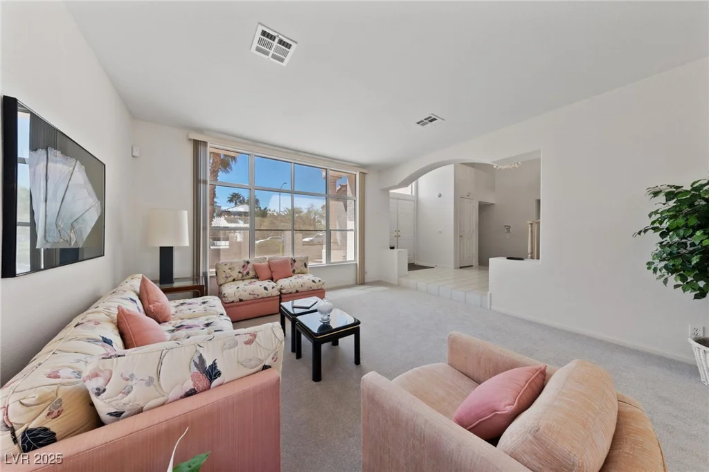 8128 Bay Pines, Las Vegas, NV 89128