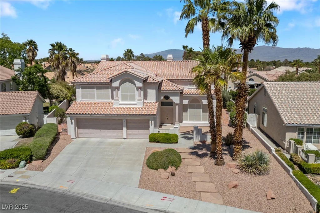 8128 Bay Pines, Las Vegas, NV 89128