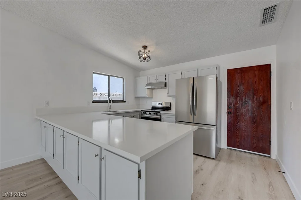 3158 High View, Henderson, NV 89014