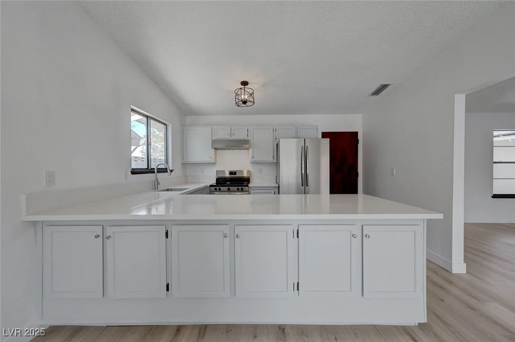 3158 High View, Henderson, NV 89014