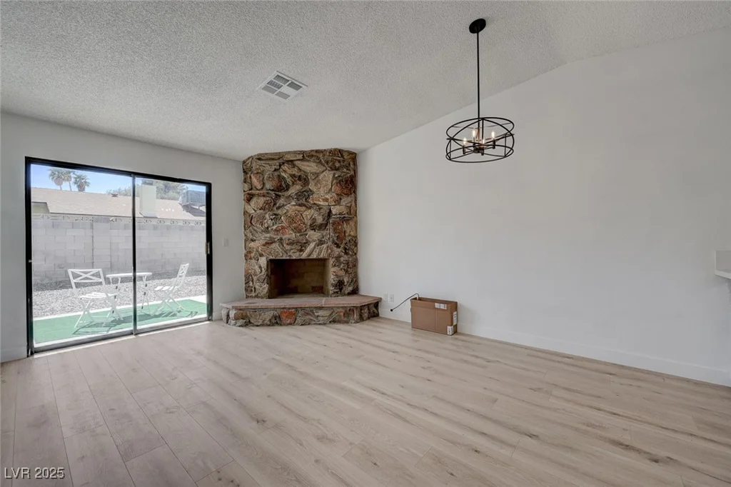 3158 High View, Henderson, NV 89014