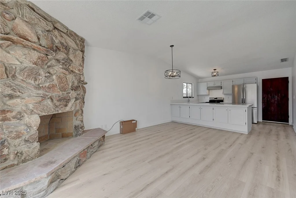3158 High View, Henderson, NV 89014
