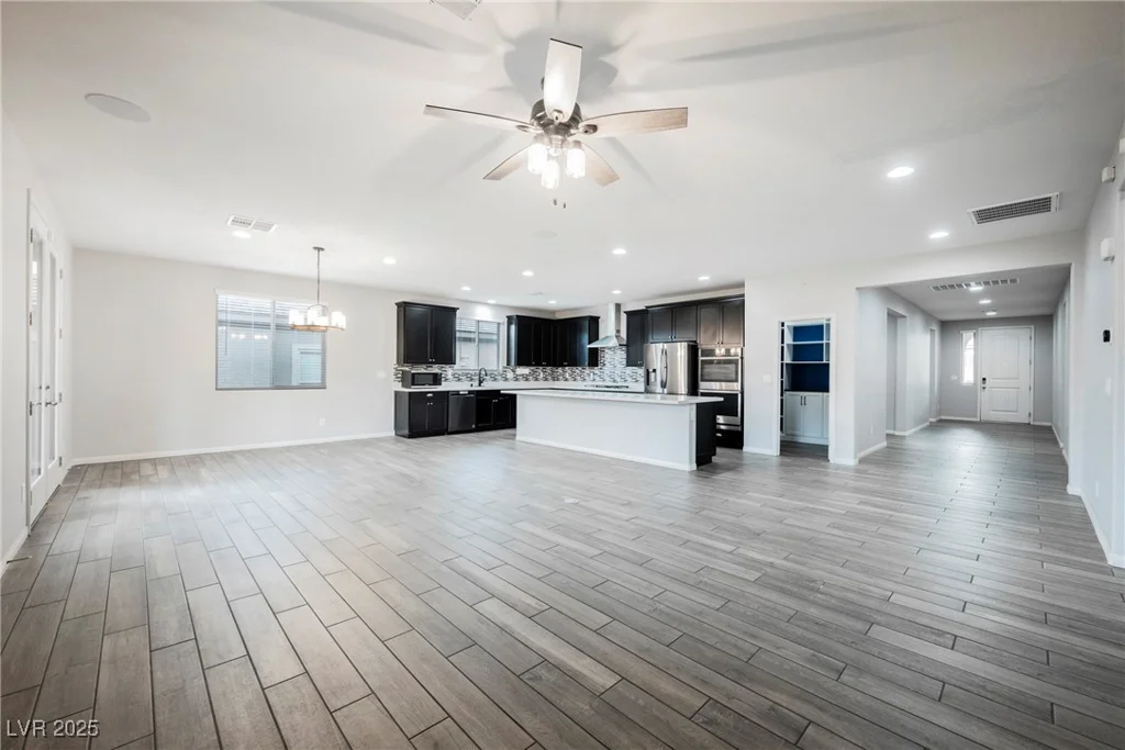 10126 Cliff Dwellings, Las Vegas, NV 89178