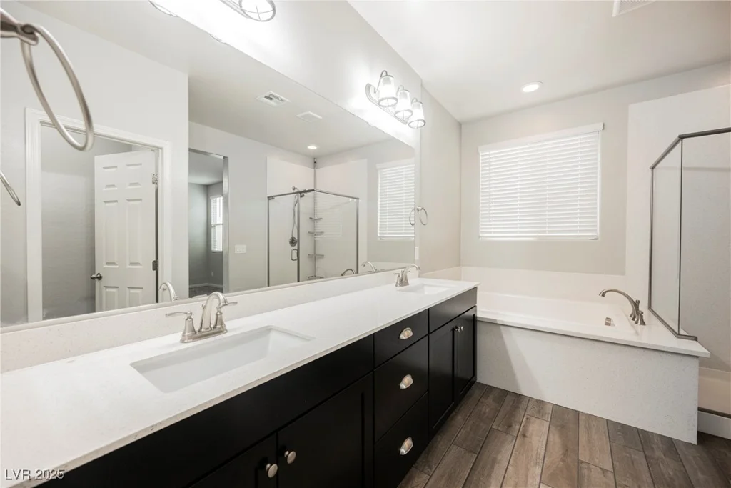 10126 Cliff Dwellings, Las Vegas, NV 89178