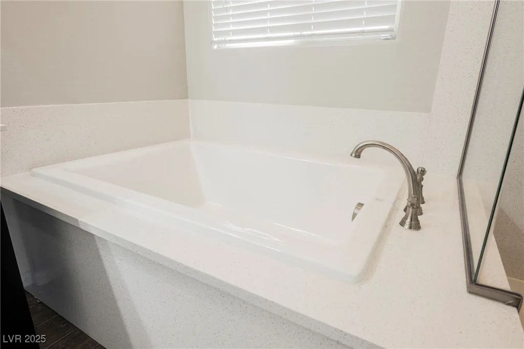 10126 Cliff Dwellings, Las Vegas, NV 89178