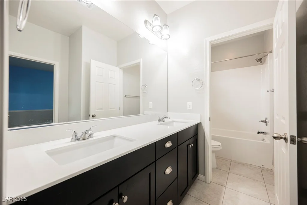10126 Cliff Dwellings, Las Vegas, NV 89178