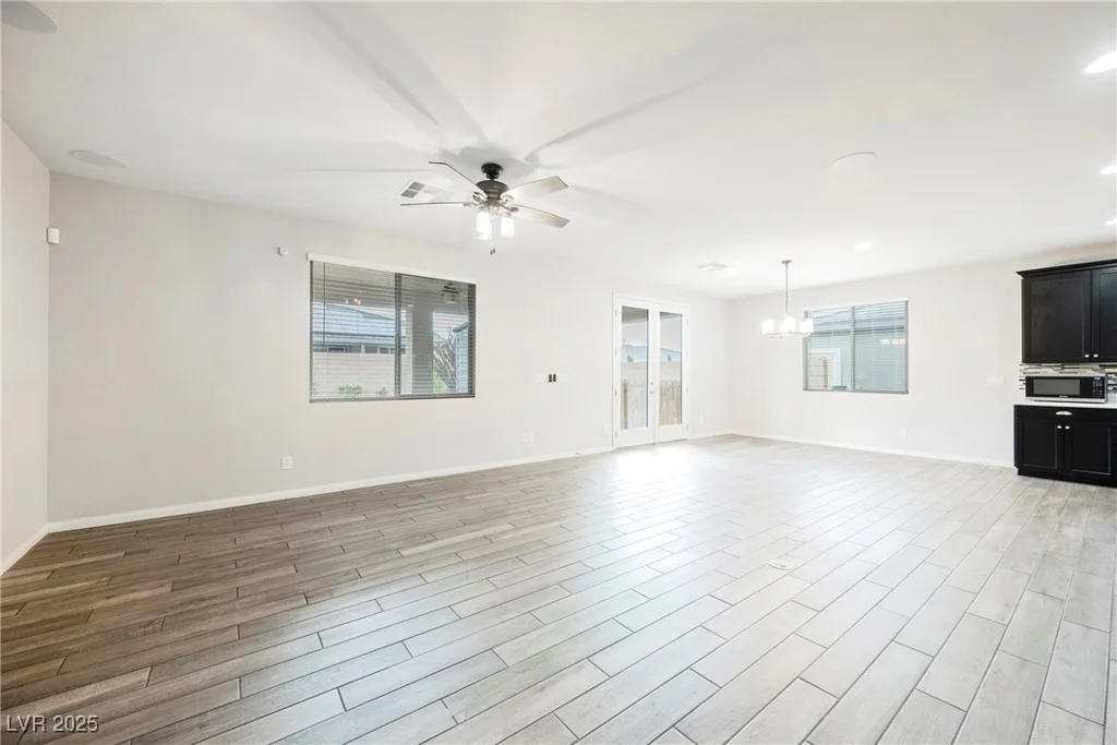 10126 Cliff Dwellings, Las Vegas, NV 89178