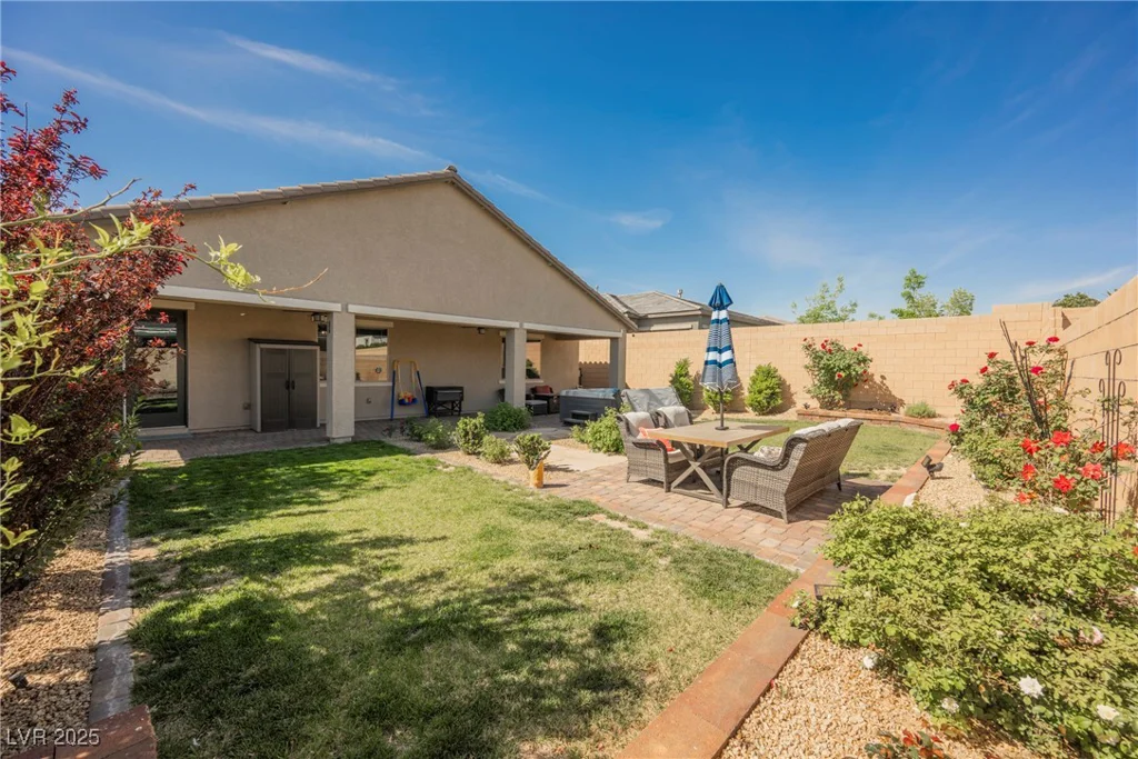 10126 Cliff Dwellings, Las Vegas, NV 89178