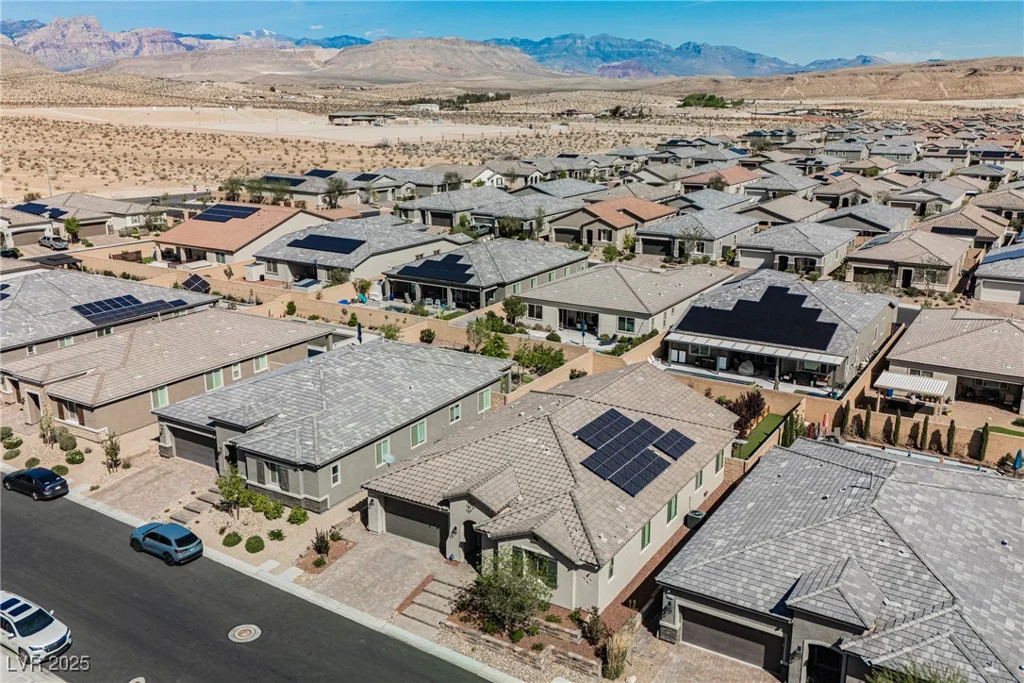 10126 Cliff Dwellings, Las Vegas, NV 89178