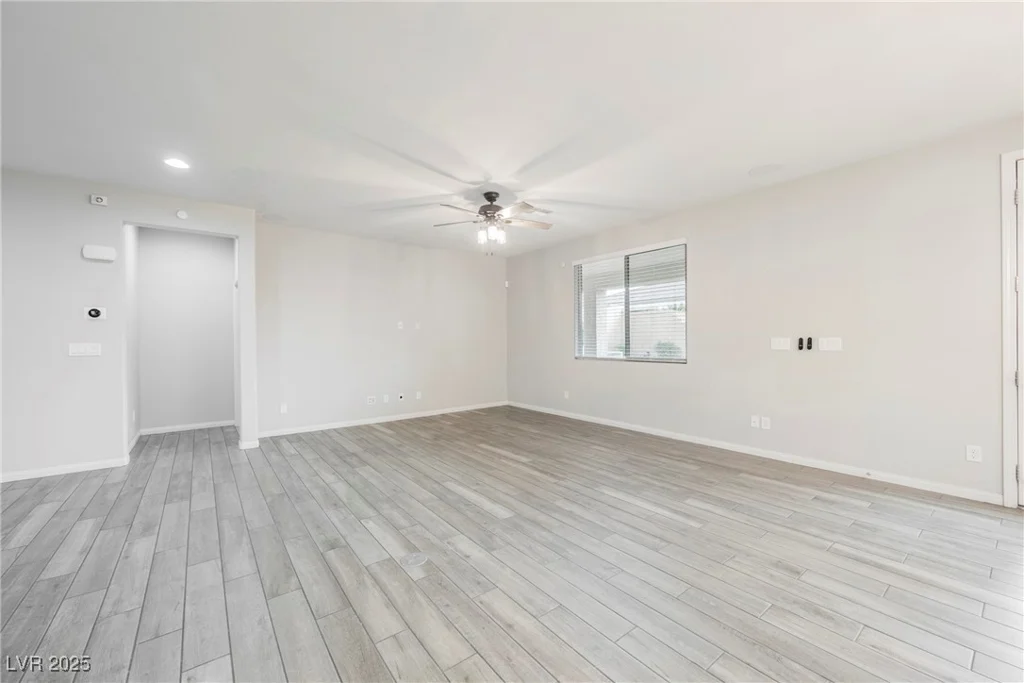 10126 Cliff Dwellings, Las Vegas, NV 89178
