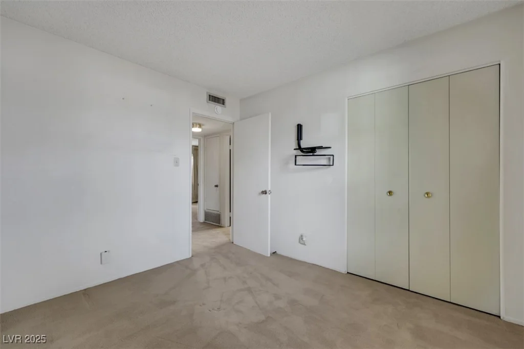 4186 Sheppard, Las Vegas, NV 89121