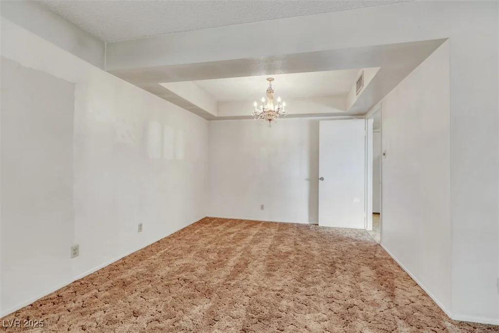 4186 Sheppard, Las Vegas, NV 89121