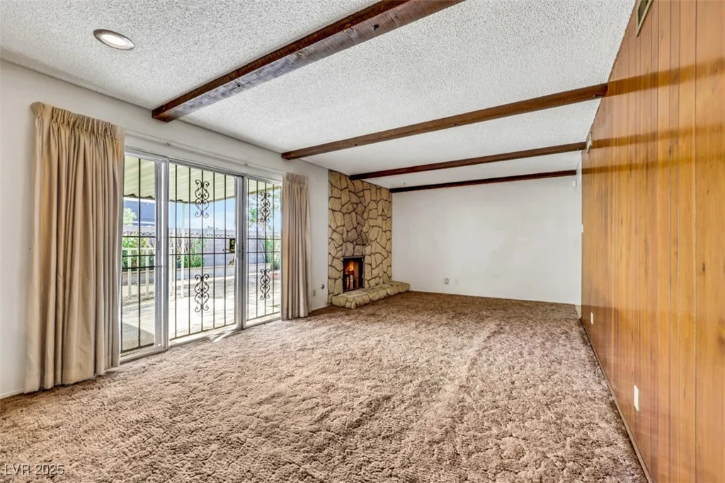 4186 Sheppard, Las Vegas, NV 89121